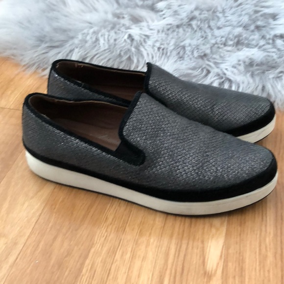 donald pliner piper sneaker